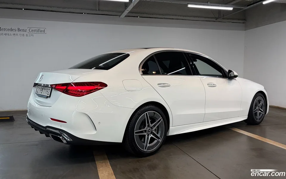Mercedes-Benz C-Class C200 AMG Line 2025 — миниатюра 2