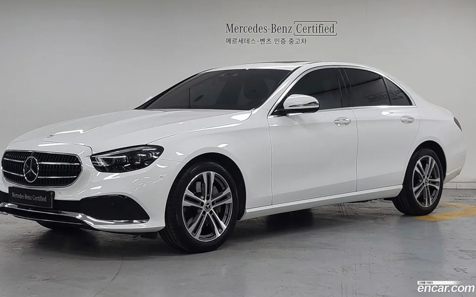 Mercedes-Benz E-Class E350 4MATIC 2022 — фото 1, купить с доставкой в Москву