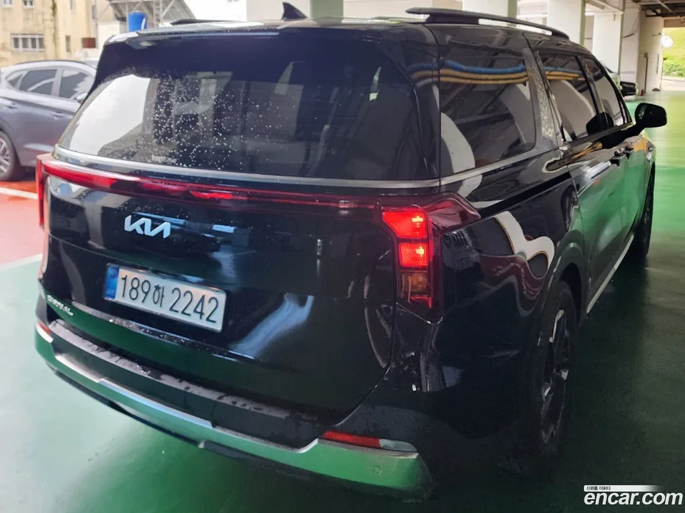 Kia Carnival 9 2025 — миниатюра 4