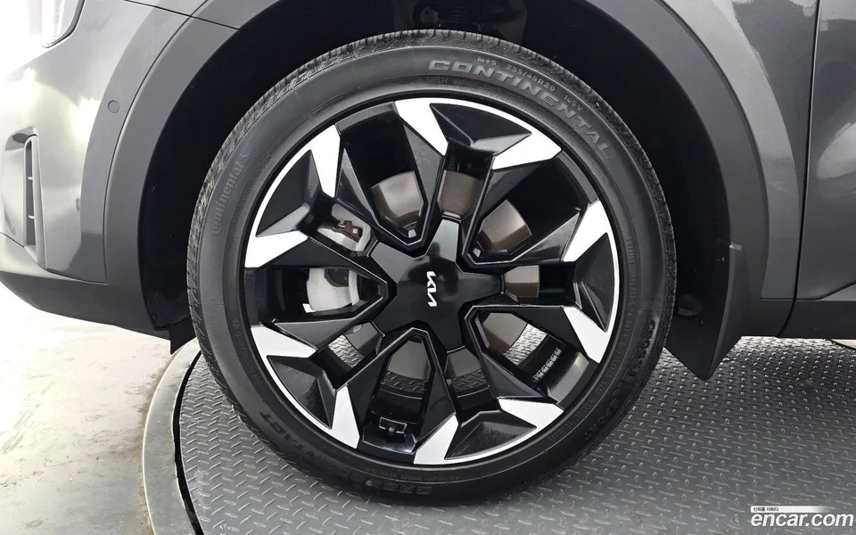 Kia Sorento 2.5T 2WD 2023 — миниатюра 2