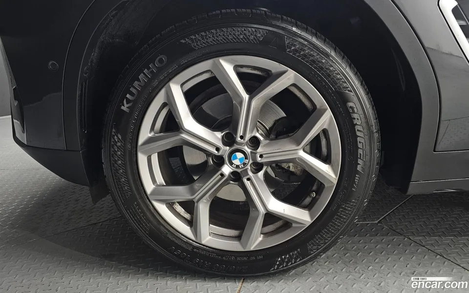 BMW X3 xDrive 20i 2023 — миниатюра 5