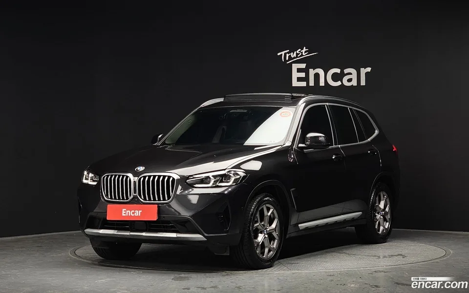 BMW X3 xDrive 20i 2023 — фото 1, купить с доставкой в Москву