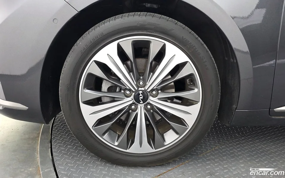 Kia K8 Hybrid 2022 — миниатюра 5