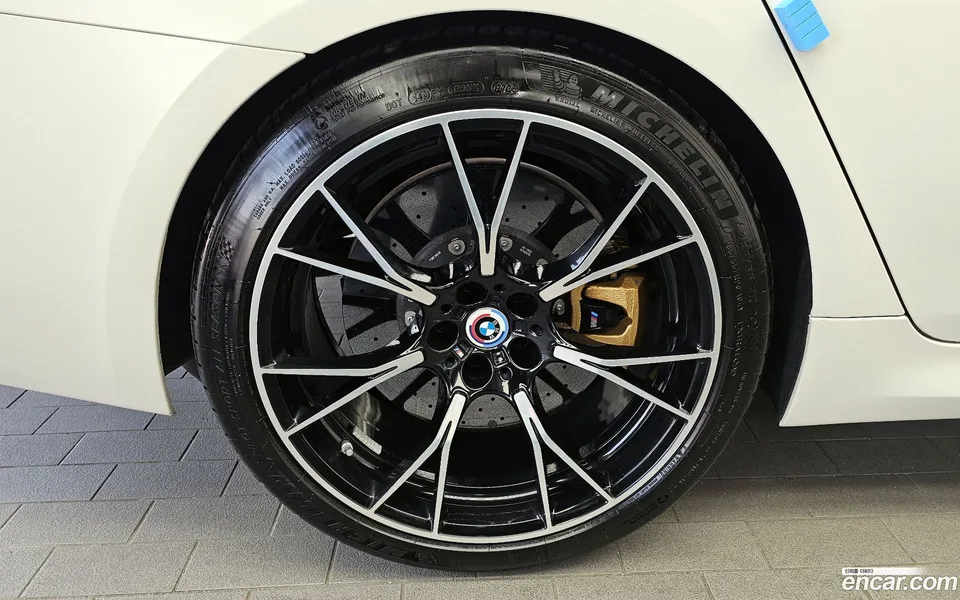 BMW M5 M5 2023 — миниатюра 5