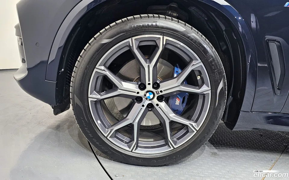 BMW X5 xDrive 30d M 2022 — миниатюра 2