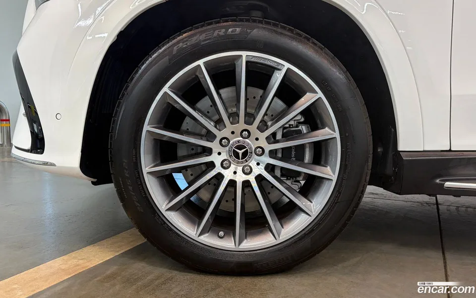 Mercedes-Benz GLE-Class GLE450 4MATIC 2025 — миниатюра 2