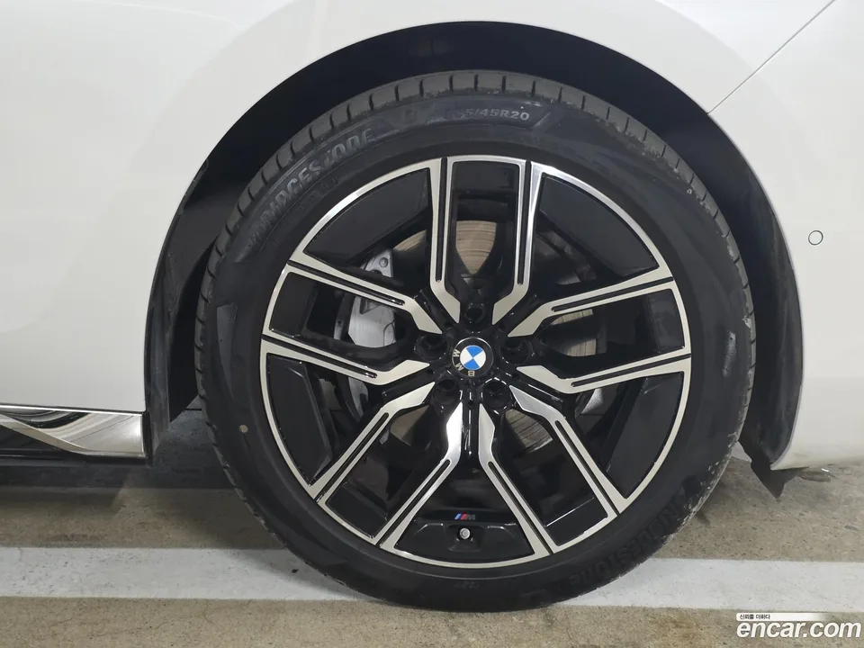BMW 7 Series 740d xDrive M 2025 — миниатюра 2