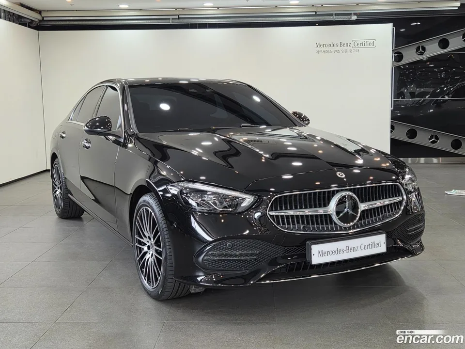 Mercedes-Benz C-Class C200 2025 — миниатюра 3