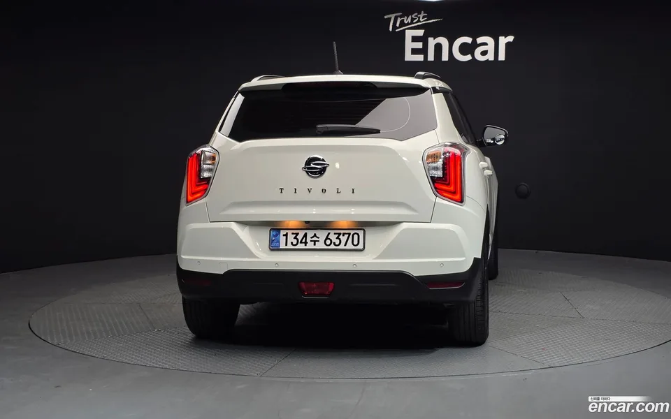 KG Mobility Tivoli 1.5 2WD 2022 — thumbnail 4