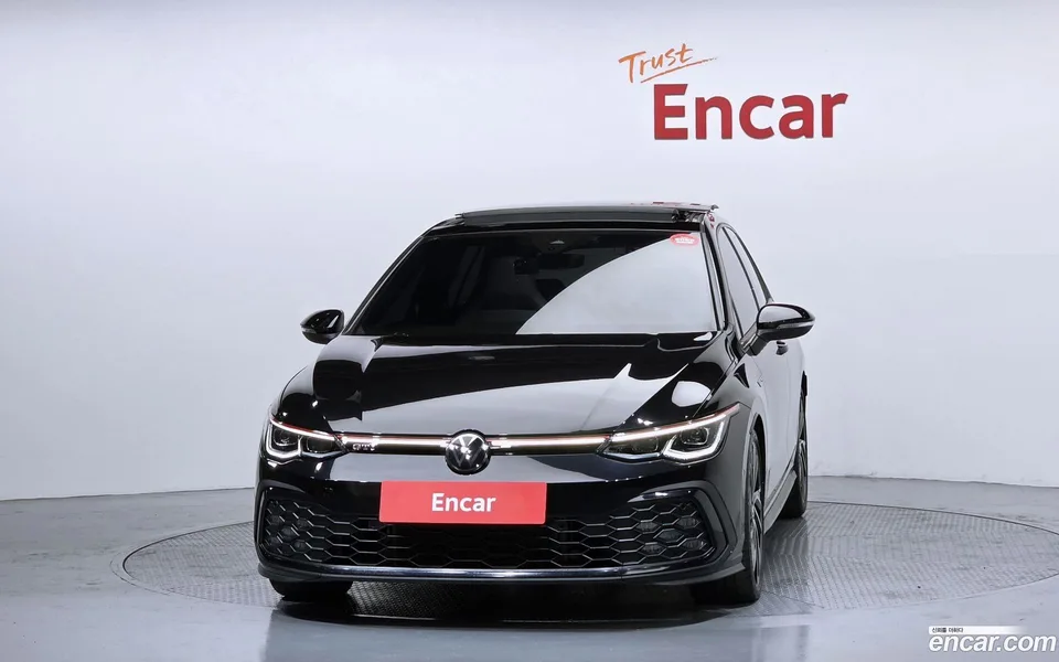 Volkswagen Golf 2.0 GTI 2023 — миниатюра 3