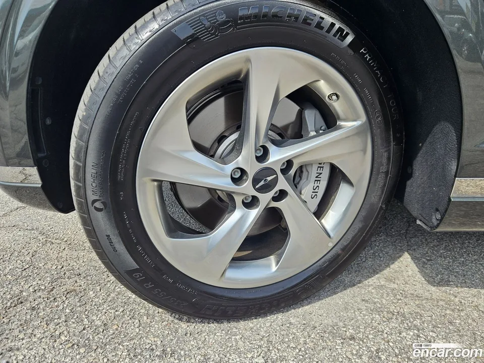 Genesis GV70 2.5T AWD 2024 — миниатюра 2