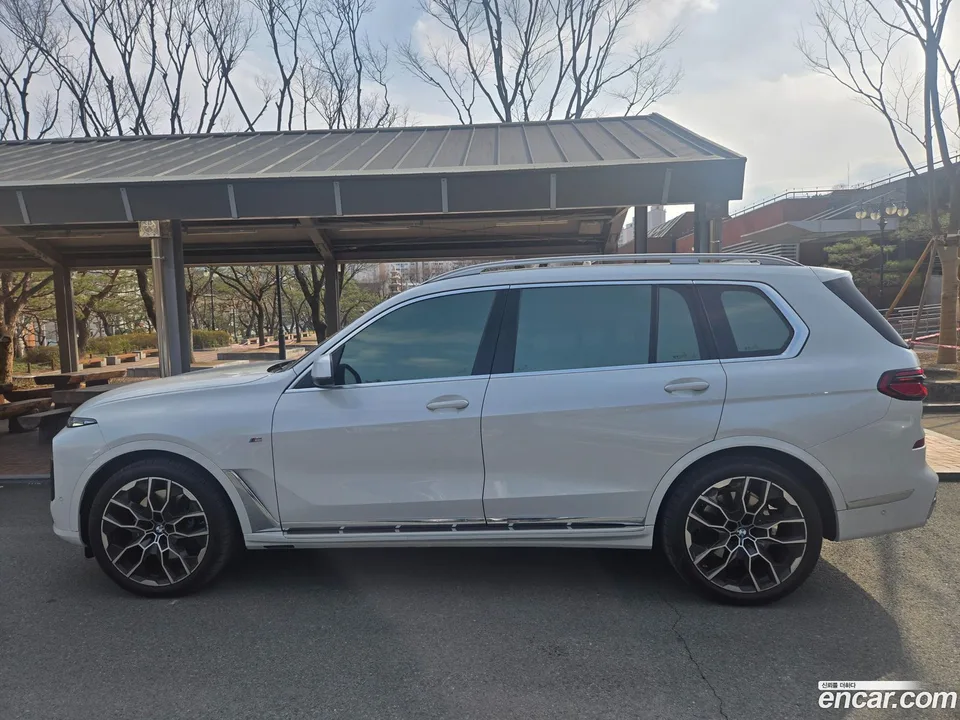 BMW X7 xDrive 40d M 6 2025 — миниатюра 4