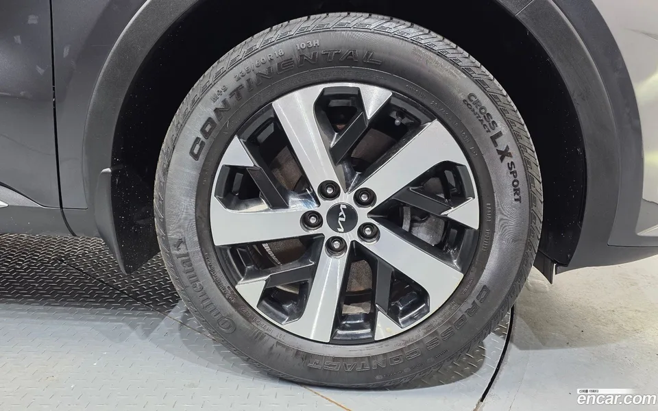 Kia Sorento 2.5T 2WD 2023 — миниатюра 5