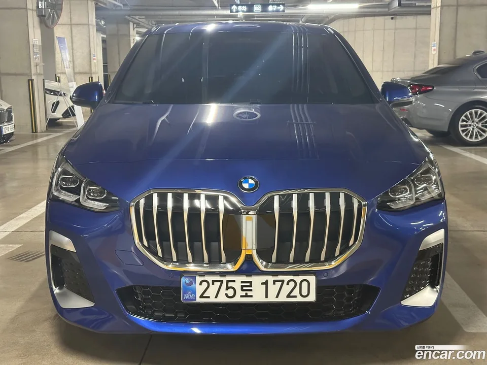 BMW 2 Series Active Tourer 220i M 2025 — миниатюра 2