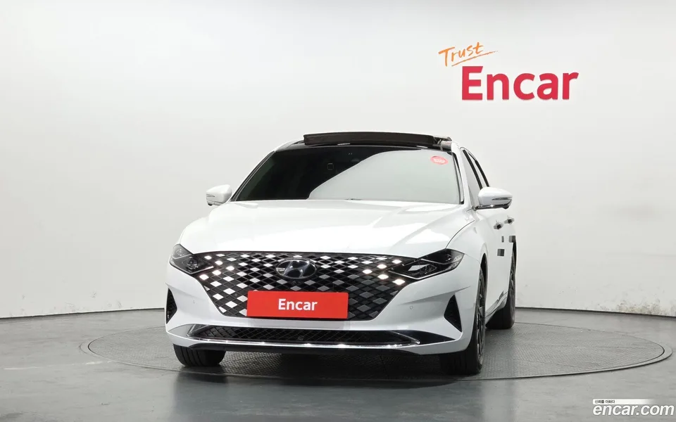 Hyundai Grandeur IG Hybrid 2022 — миниатюра 3