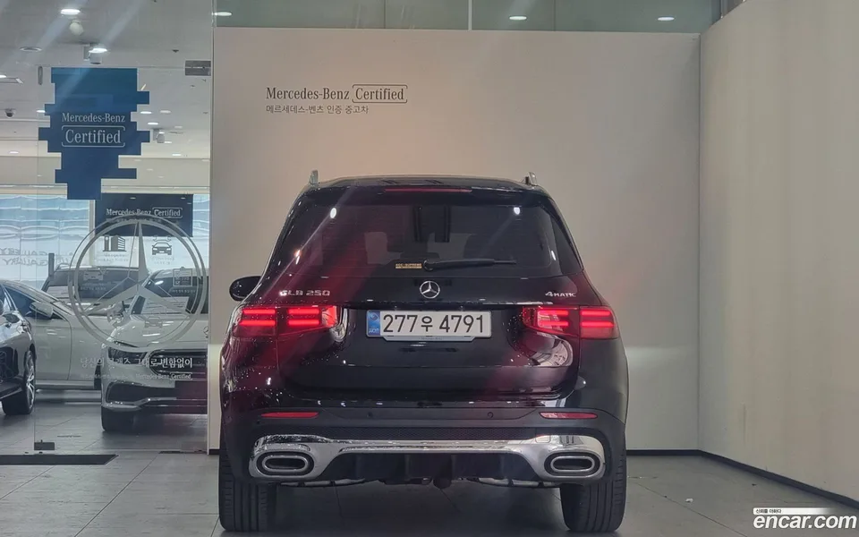 Mercedes-Benz GLB-Class GLB250 4MATIC 2025 — миниатюра 4