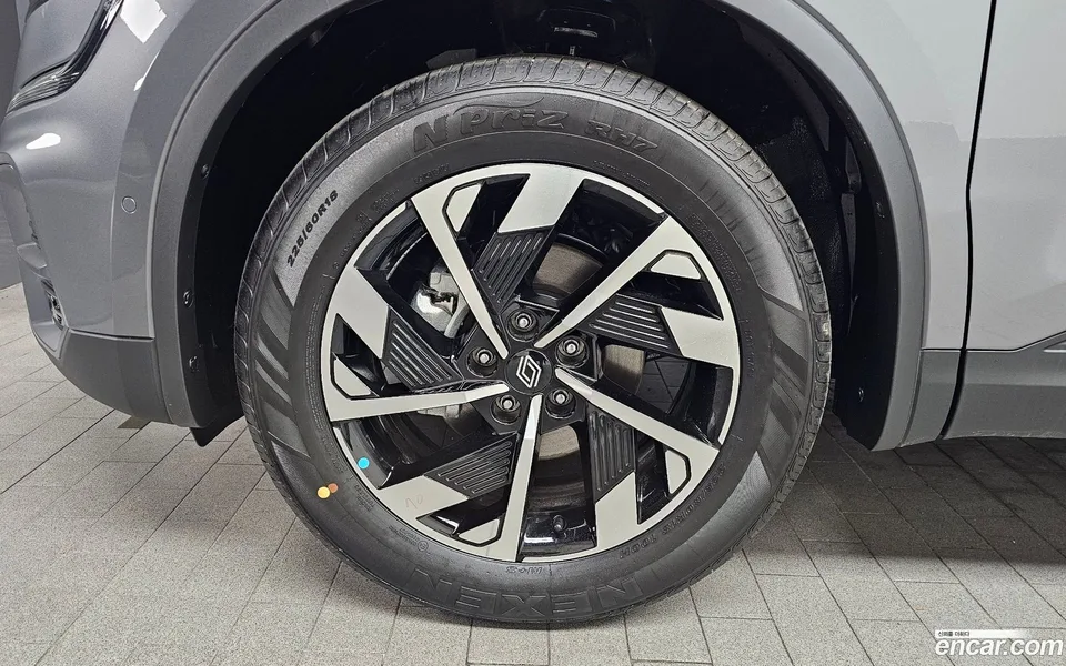 Renault Samsung QM6 2.0 GDe RE 2WD 2026 — миниатюра 2