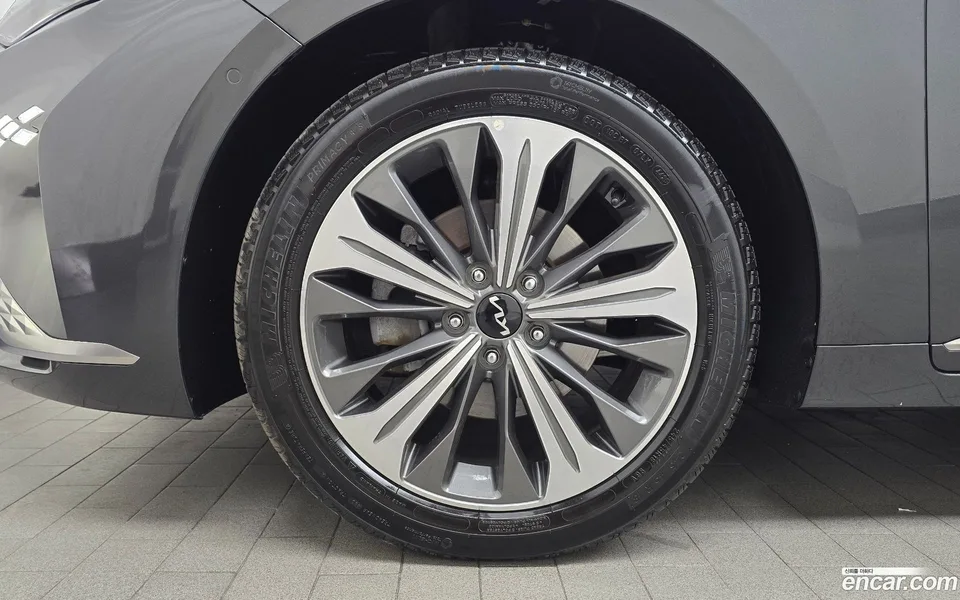 Kia K8 Hybrid 2024 — миниатюра 5