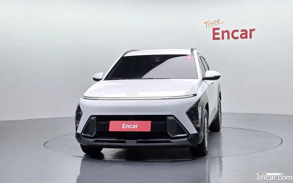 Hyundai Kona 2.0 2WD 2023 — миниатюра 3
