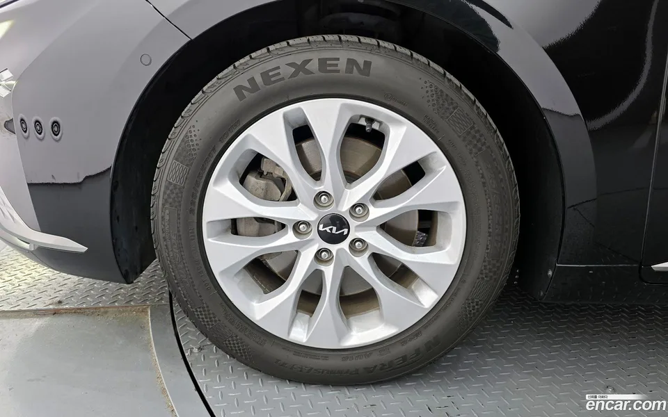 Kia K8 2.5 2WD 2023 — миниатюра 2