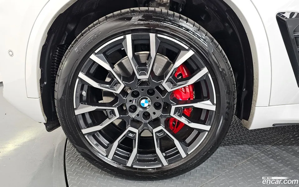 BMW X5 xDrive 50e M 2025 — миниатюра 5