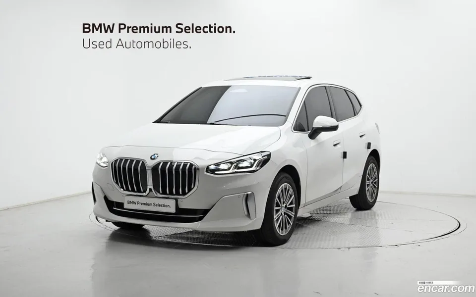 BMW 2 Series Active Tourer 220i 2024 — фото 1, купить с доставкой в Москву