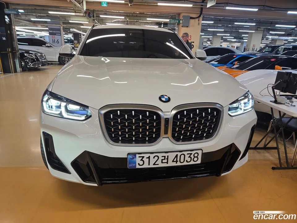 BMW X4 xDrive20d M 2025 — миниатюра 3