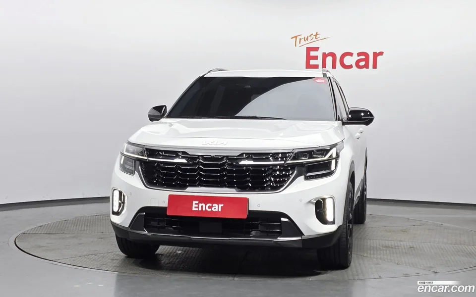 Kia Seltos 1.6 2WD 2023 — миниатюра 3