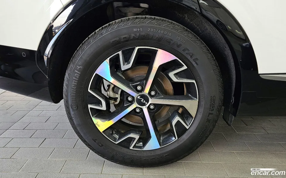 Kia Sportage Hybrid 2WD 2023 — миниатюра 2