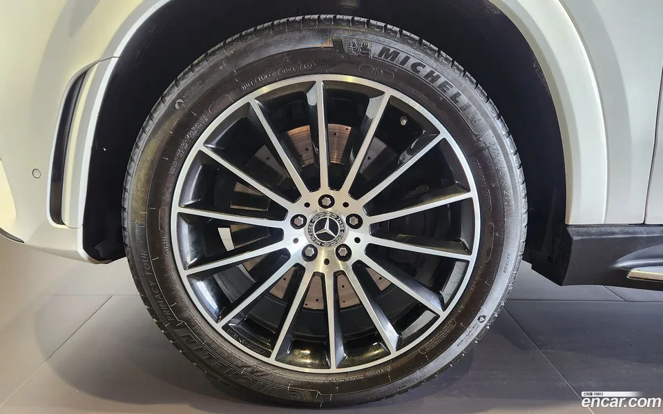 Mercedes-Benz GLE-Class GLE450 4MATIC 2022 — миниатюра 2