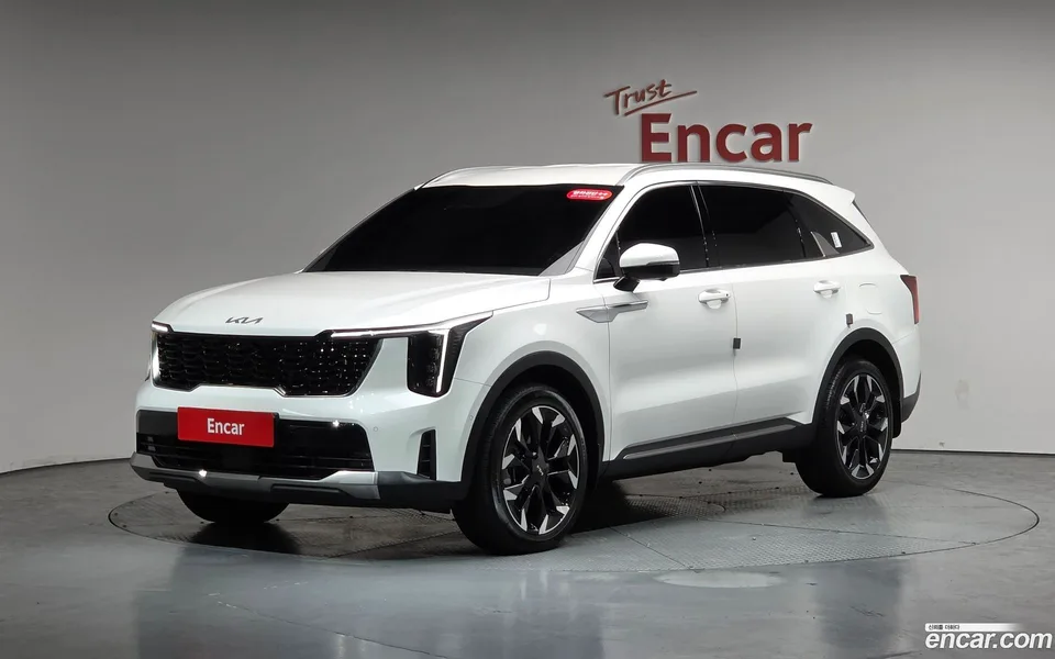 Kia Sorento 2.5T 2WD 2025 — фото 1, купить с доставкой в Москву