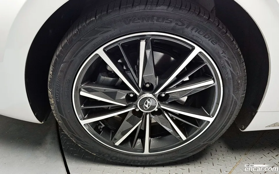 Hyundai Grandeur IG 2.5 2022 — миниатюра 2