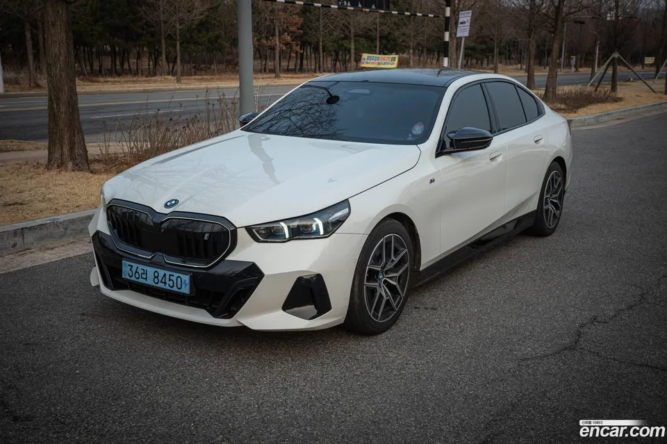 BMW i5 eDrive 40 M 2024 — миниатюра 3