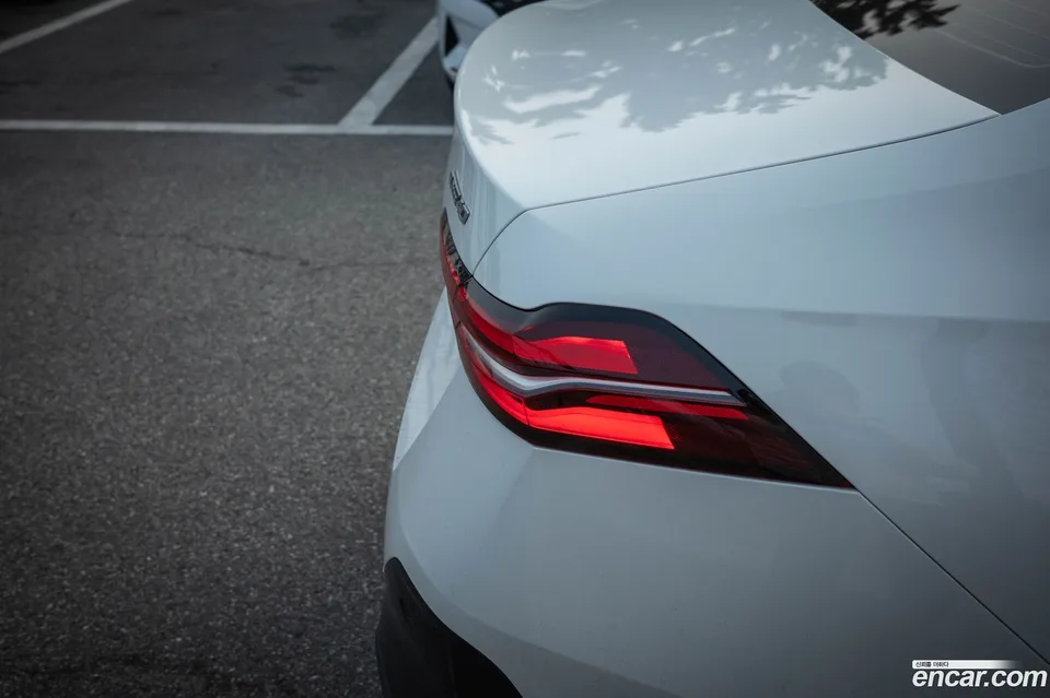 BMW i5 eDrive 40 M 2024 — миниатюра 5