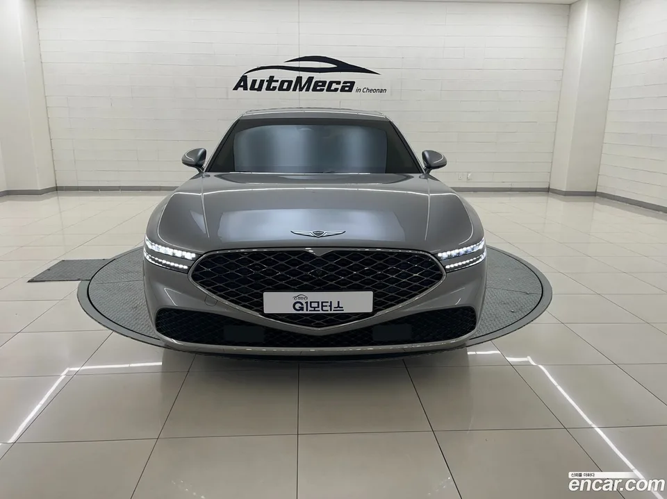 Genesis G90 3.5 AWD 2022 — фото 1, купить с доставкой в Москву