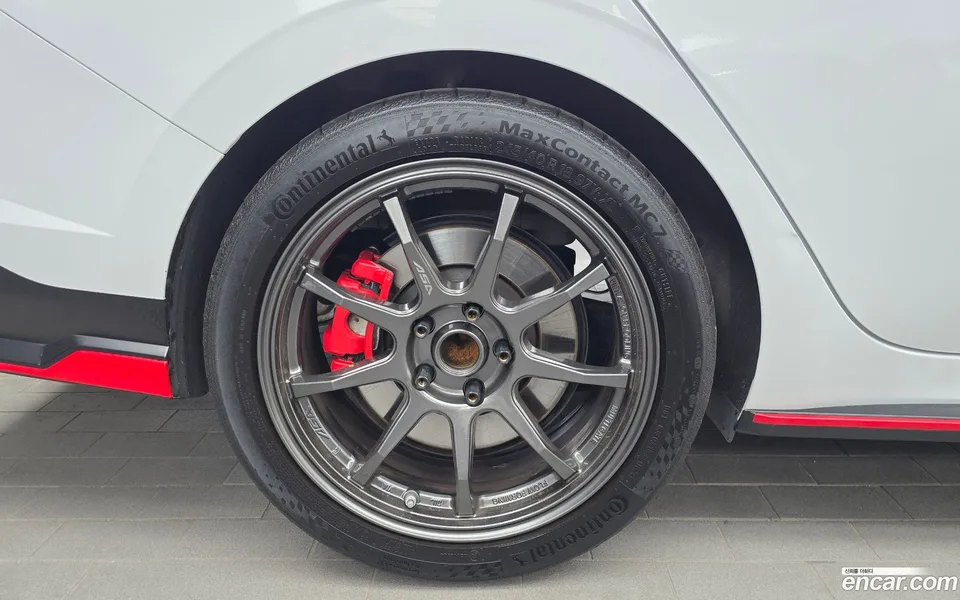 Hyundai Avante CN7 2.0 N 2024 — миниатюра 2