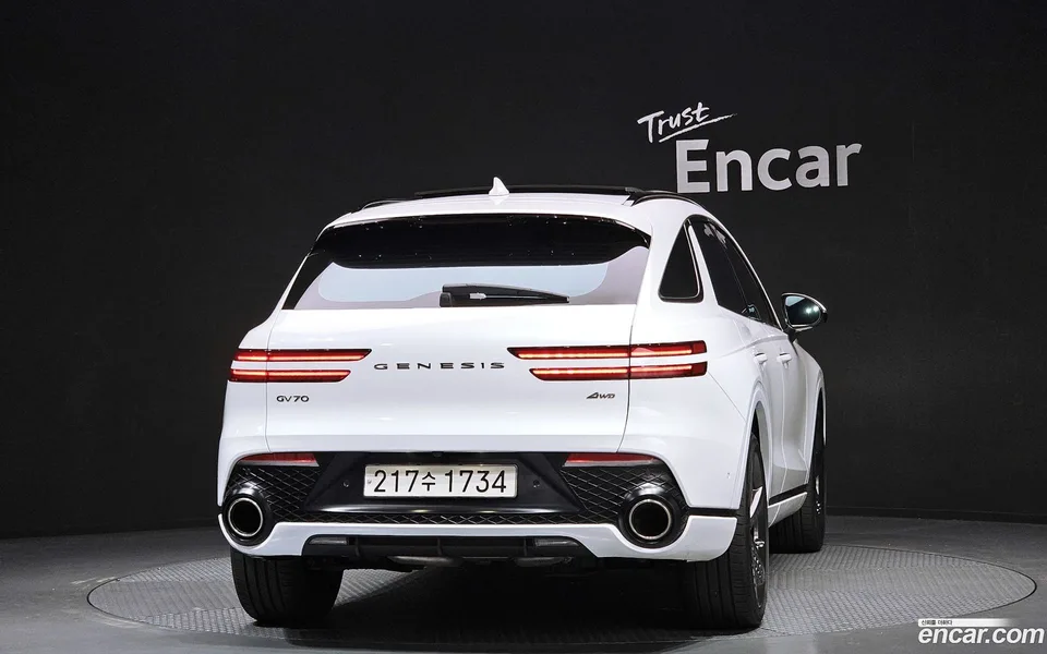 Genesis GV70 2.5T AWD 2023 — миниатюра 4