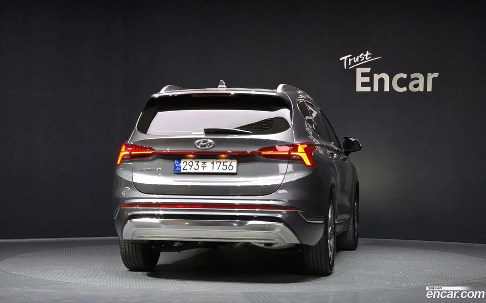 Hyundai SantaFe HEV 1.6 2WD 2023 — миниатюра 4