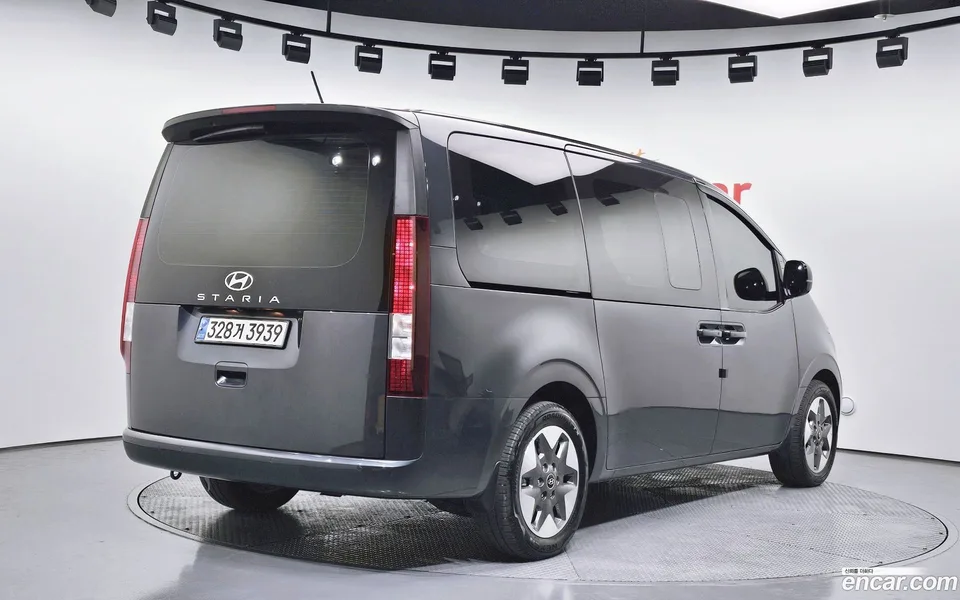 Hyundai Staria HEV 1.6 9 2024 — миниатюра 2