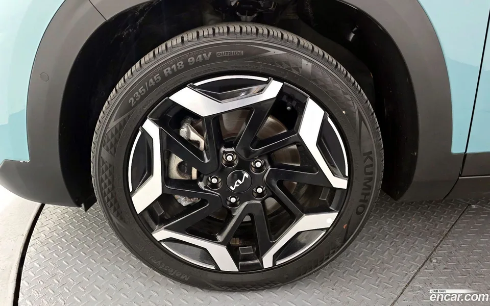 Kia Seltos 1.6 2WD 2023 — миниатюра 2