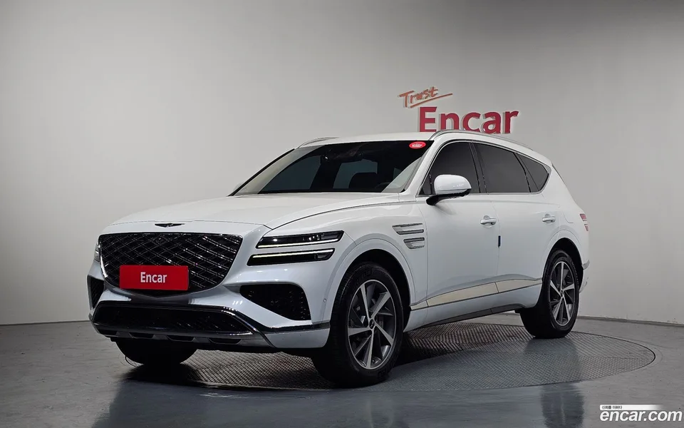 Genesis GV80 2.5T AWD 2024 — photo 1, buy with delivery to Moscow