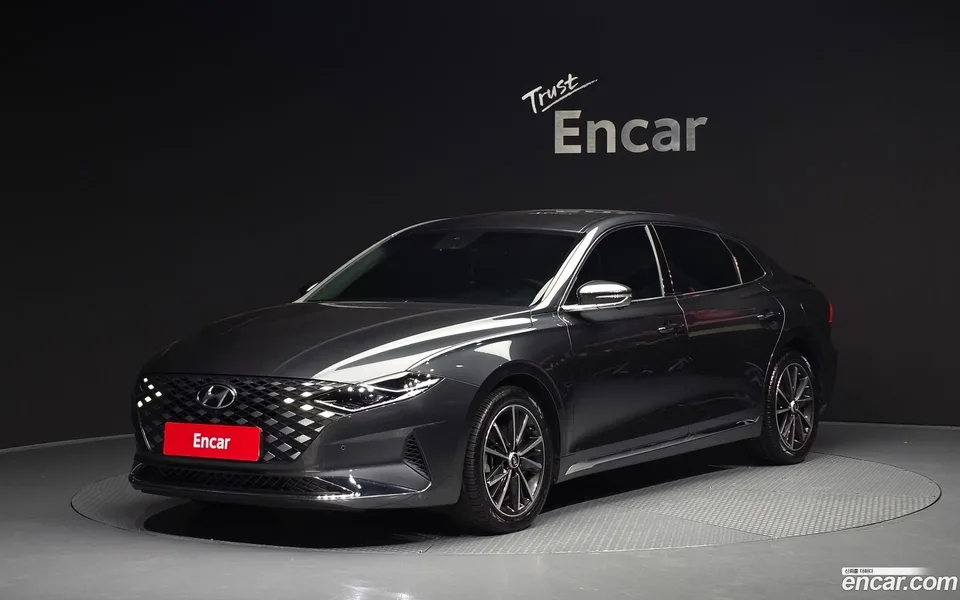 Hyundai Grandeur IG 2.5 2022 — фото 1, купить с доставкой в Москву