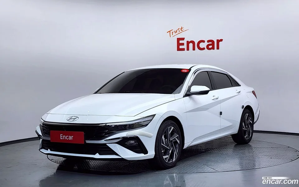 Hyundai Avante CN7 1.6 2026 — фото 1, купить с доставкой в Москву