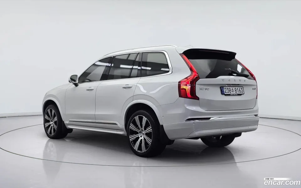 Volvo XC90 B6 2024 — миниатюра 4