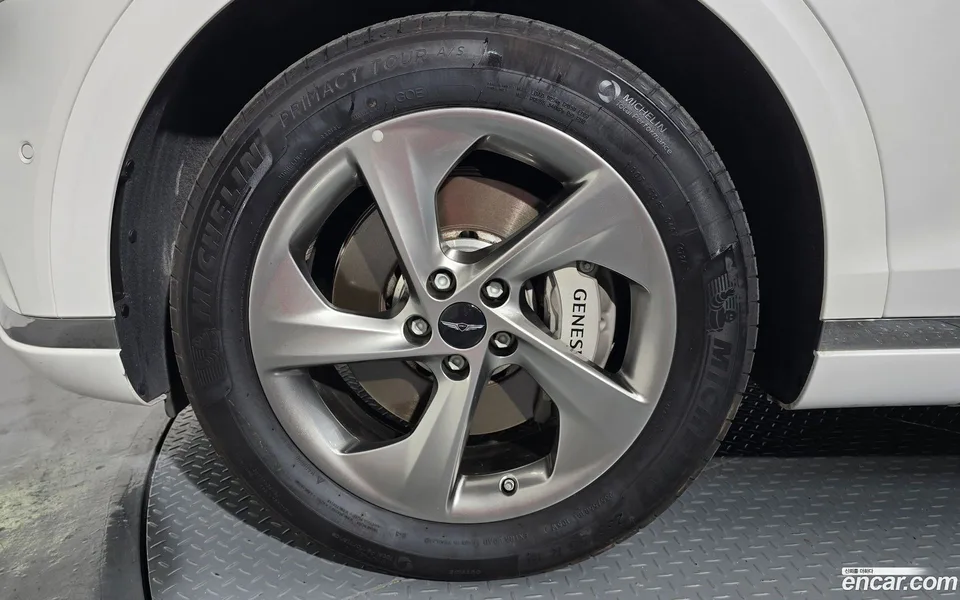 Genesis GV70 2.5T AWD 2024 — миниатюра 2