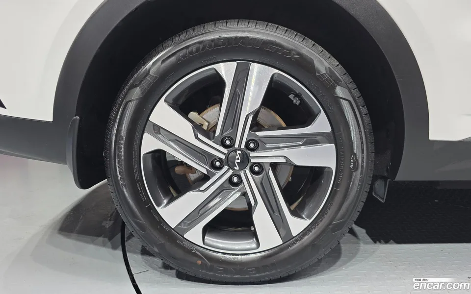 Kia Sorento HEV 1.6 2WD 2022 — миниатюра 2