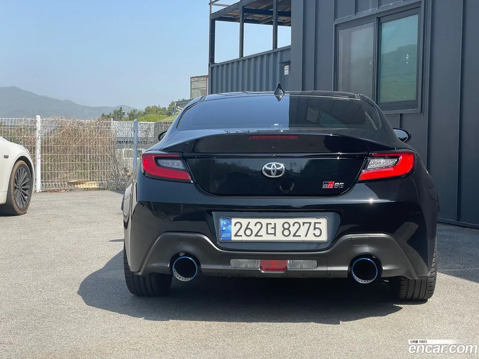 Toyota GR86 2.4 2024 — миниатюра 2