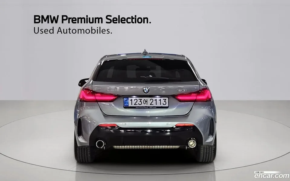 BMW 1 Series 120i M 2023 — миниатюра 4