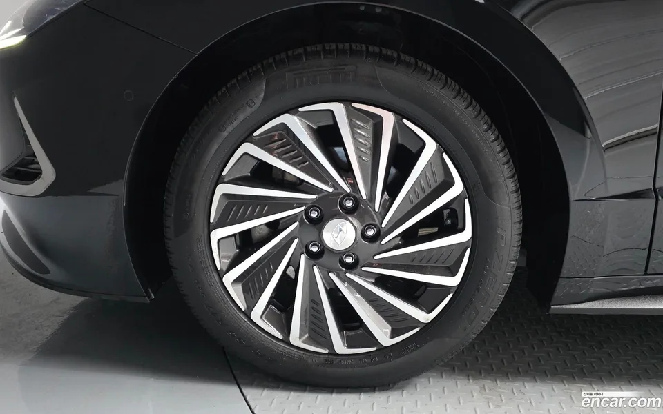 Hyundai Sonata Hybrid 2023 — миниатюра 2