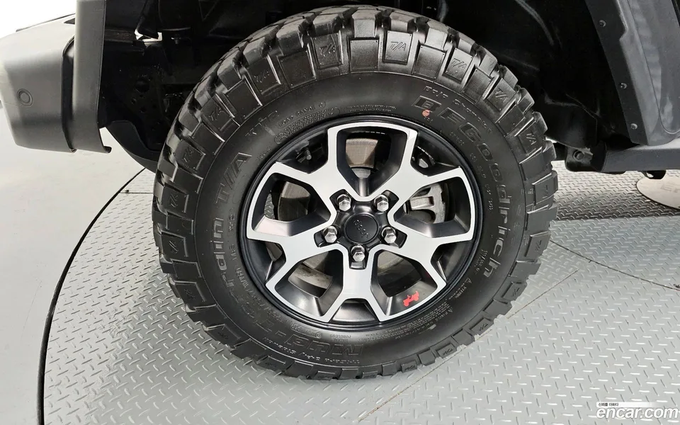 Jeep Wrangler 2.0 4 2022 — миниатюра 2